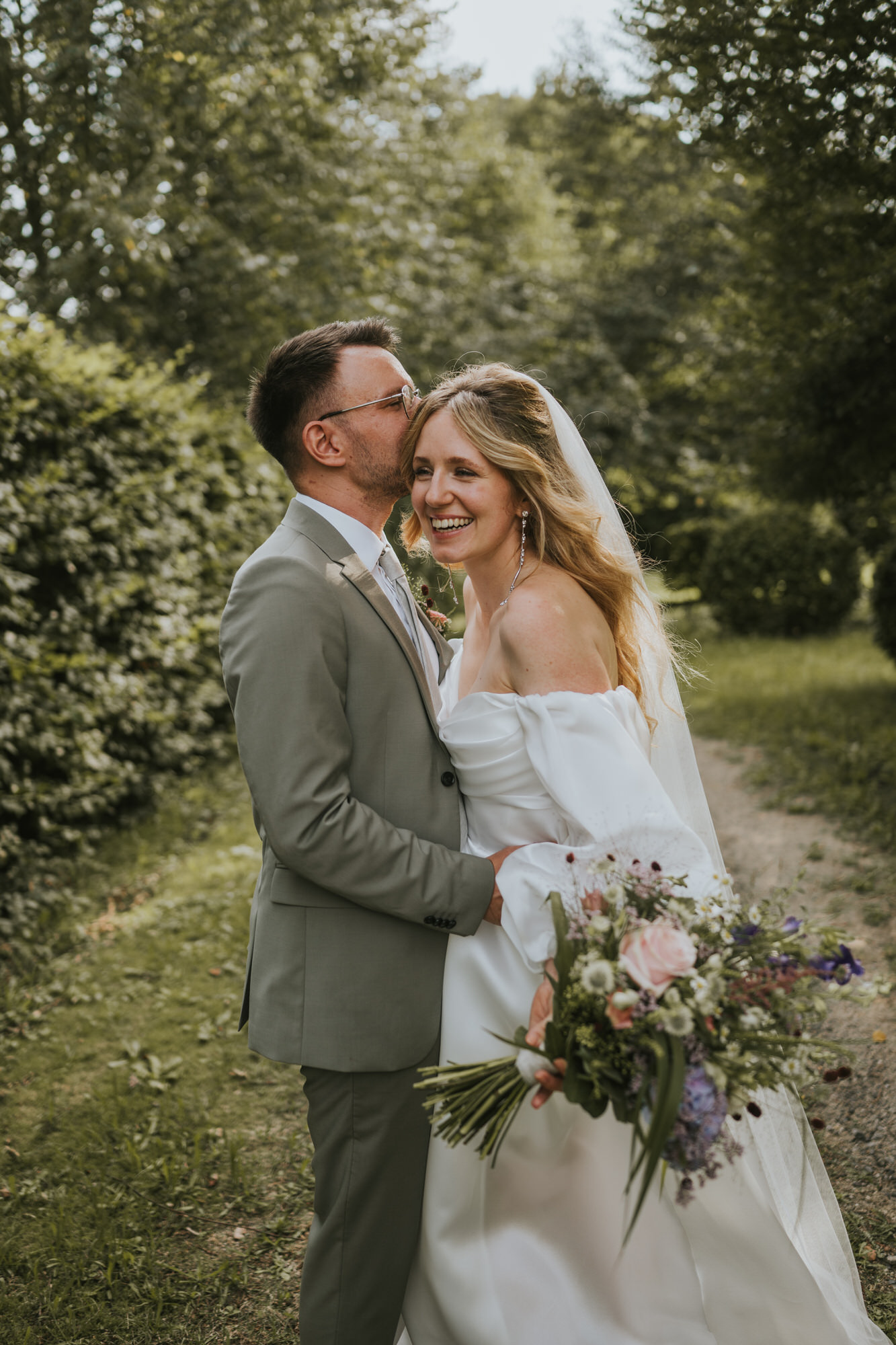 Minimalistische Hochzeit in Leipzig — Reportage 3