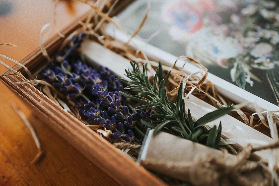 Wooden keepsake box detail
