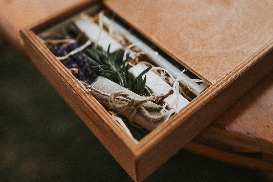 Wooden keepsake box impression 31